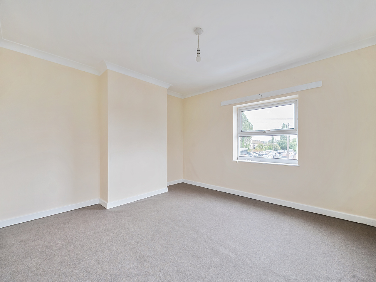 2 Newtown Road - Bed 2