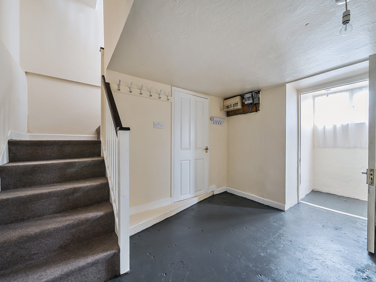 2 Newtown Road - Lower level