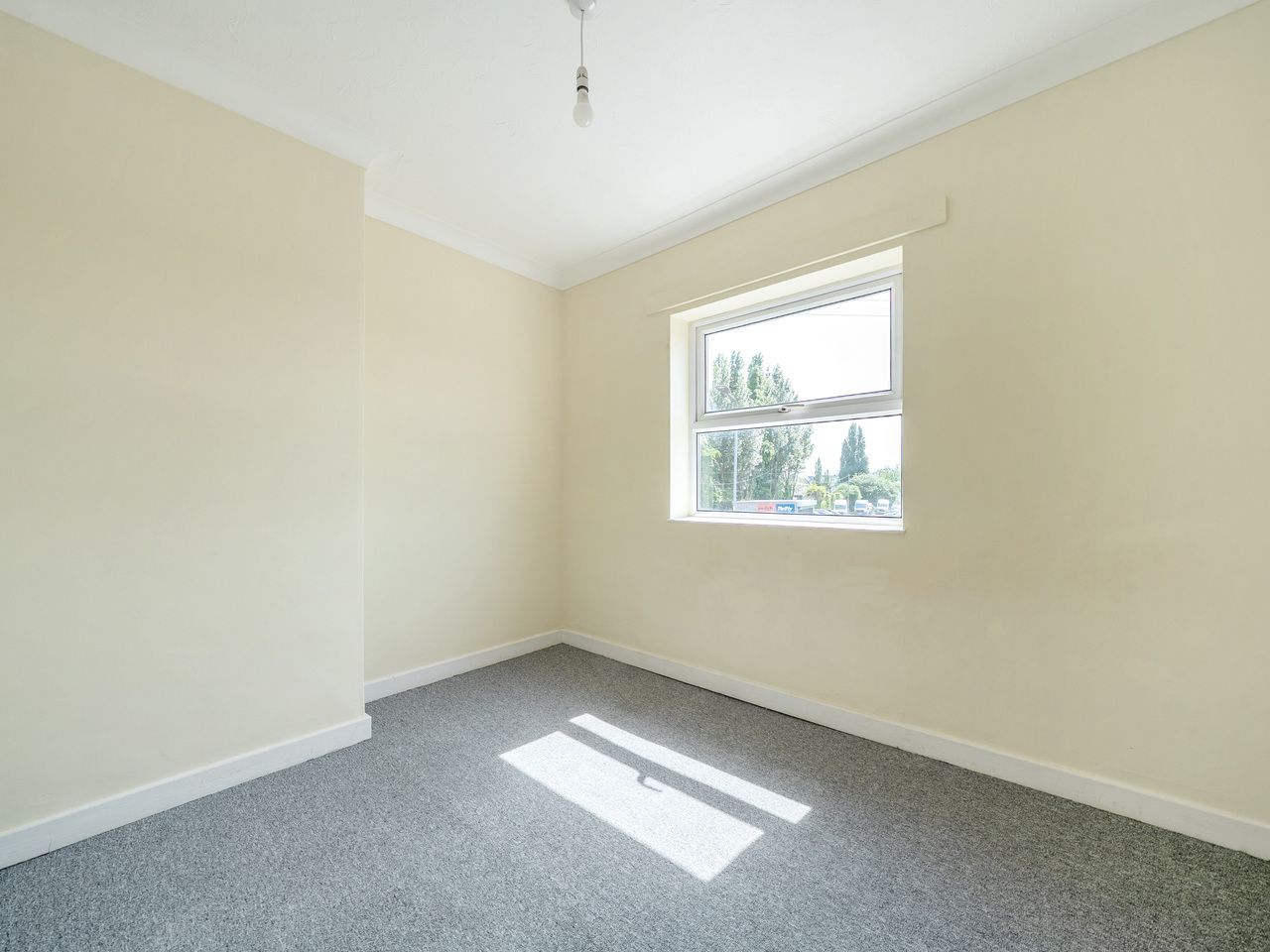 175 Widemarsh St - Bedroom