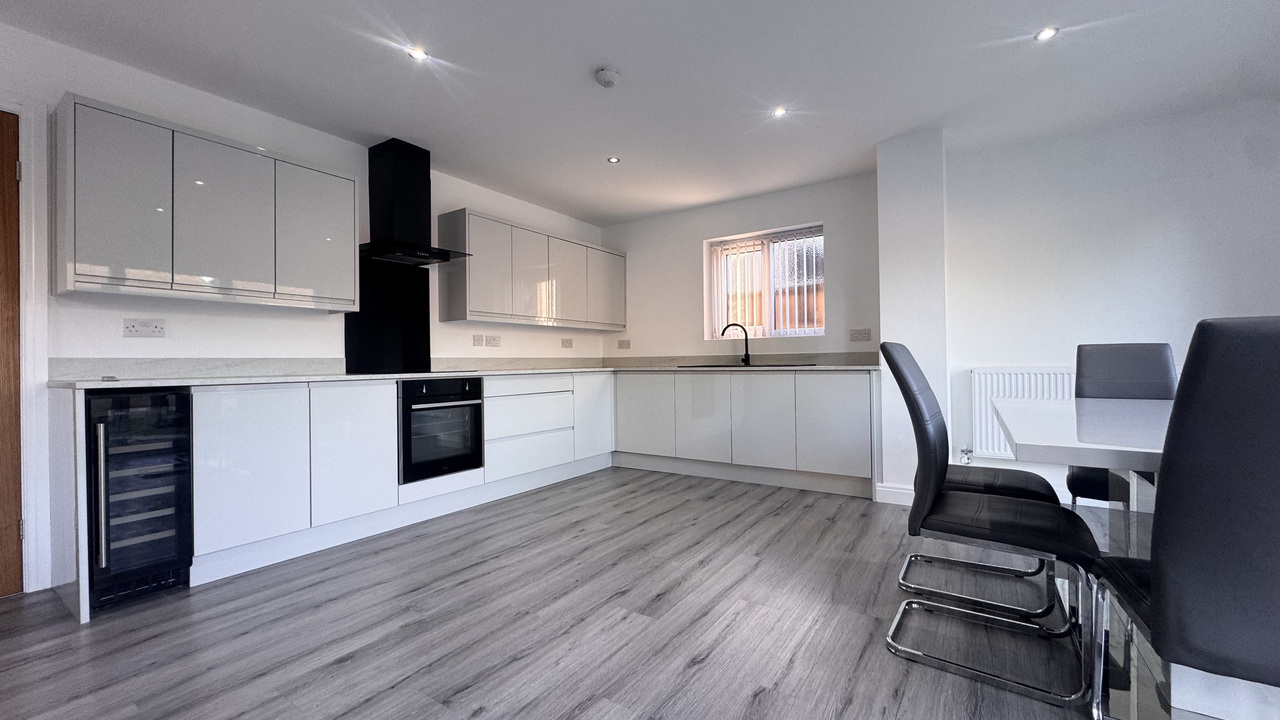 Kitchen / Diner