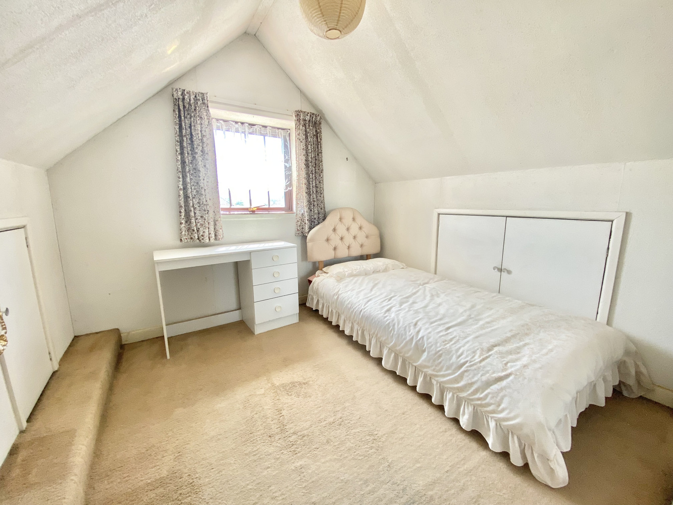 Oakhurst Road, West Moors, Ferndown, Dorset