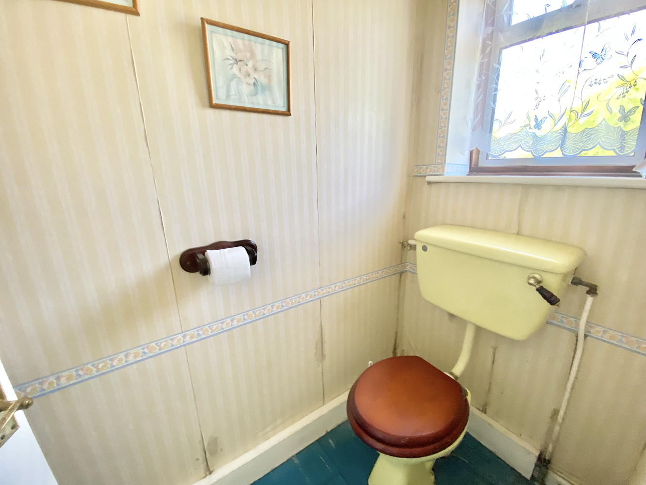 Oakhurst Road, West Moors, Ferndown, Dorset