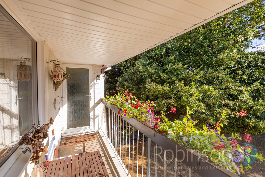 26 Audley Drive-8