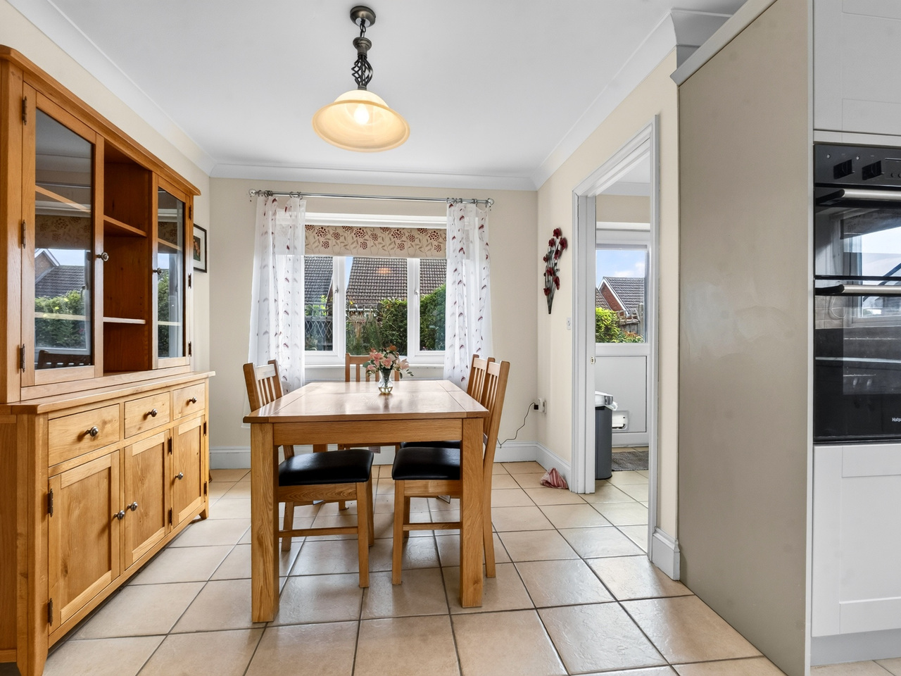 Kitchen (2)