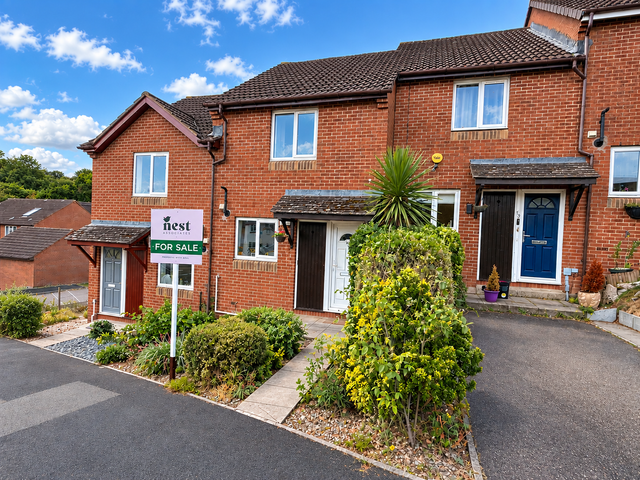 11 Cornflower Hill - External