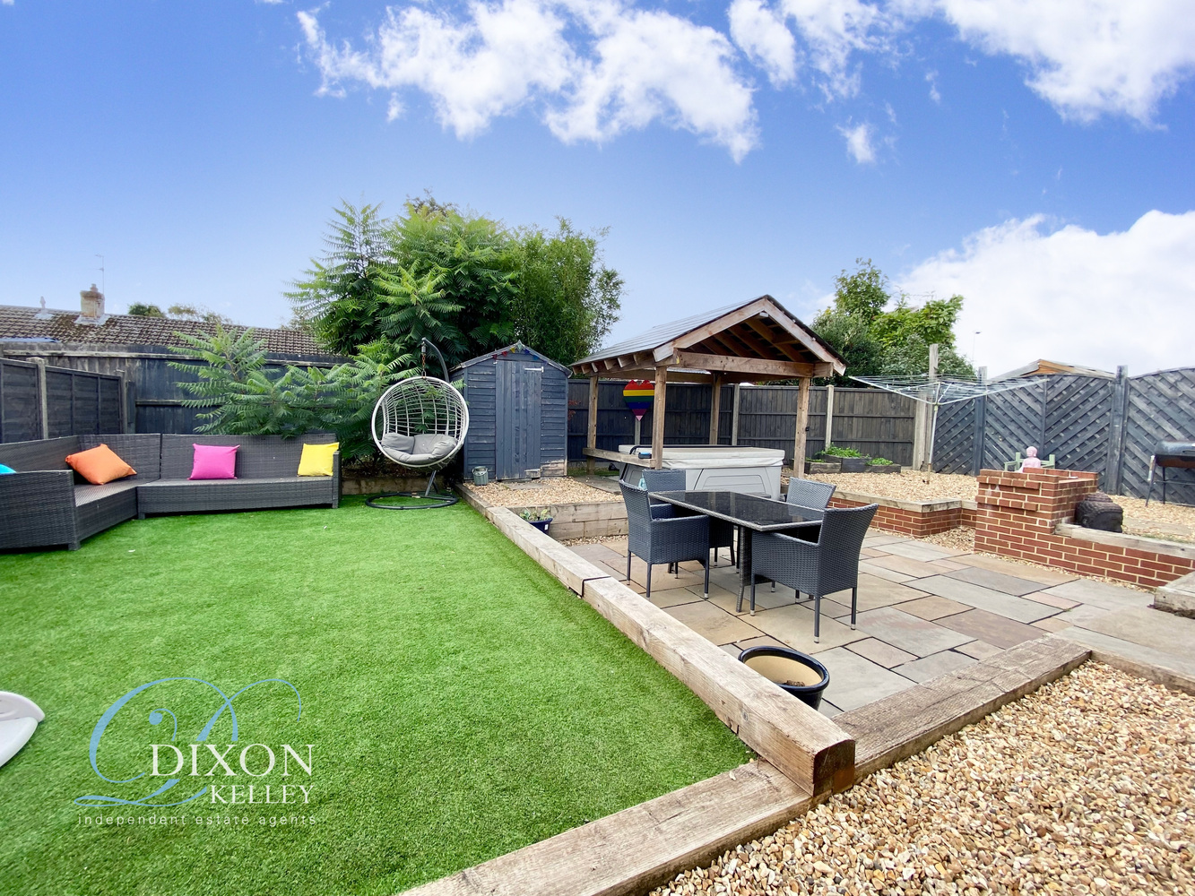 Shaftesbury Road, West Moors, Ferndown, Dorset