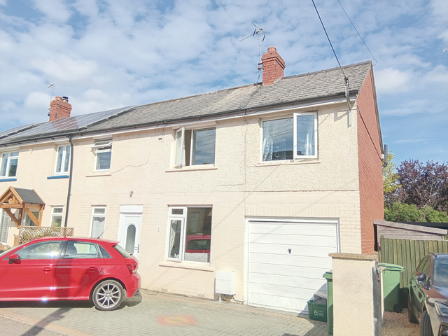 New Road, Dursley, Gloucestershire, GL11