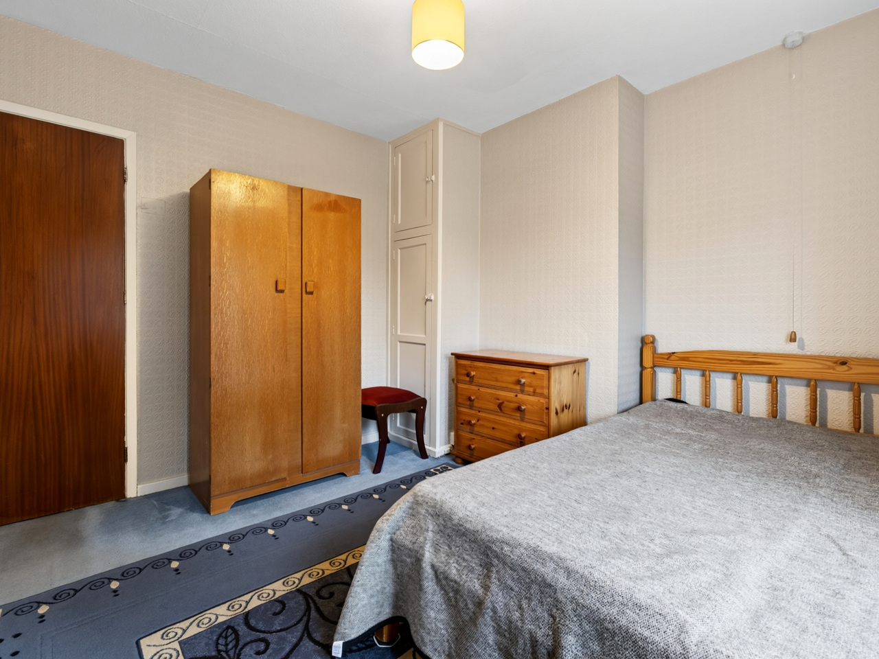 Bed 2 (2)