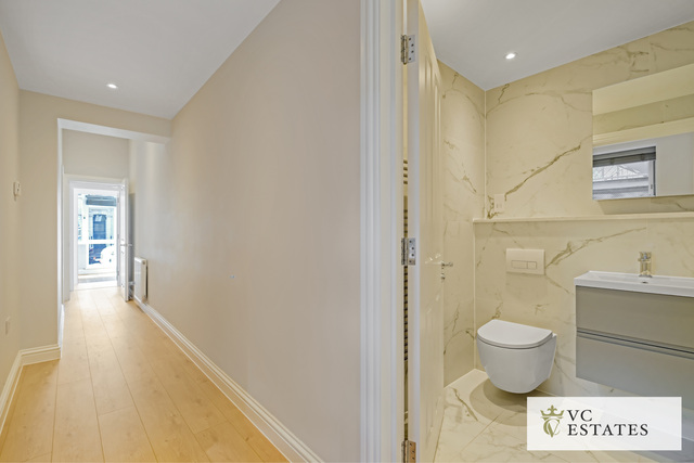 VC_Est- Flat 2, 140 Chatsworth Road, London, E5 0LT-10.jpeg