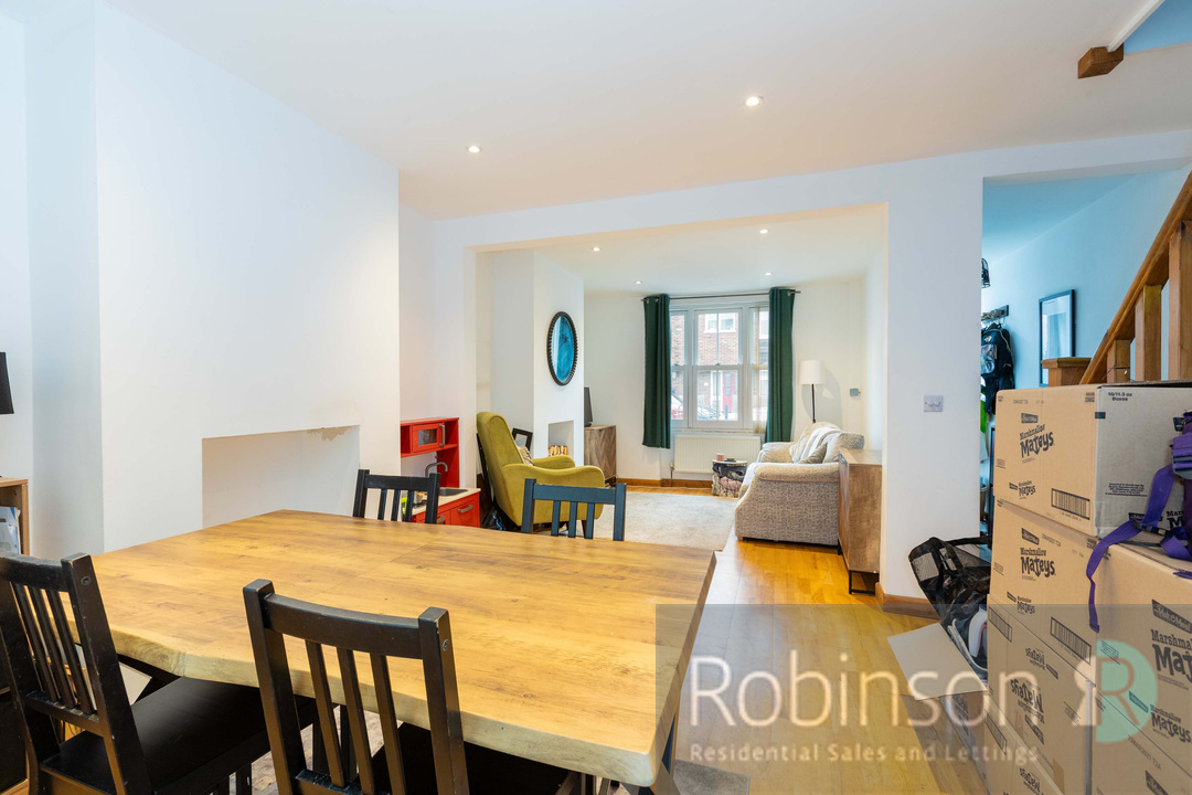 23 Risborough Road-7