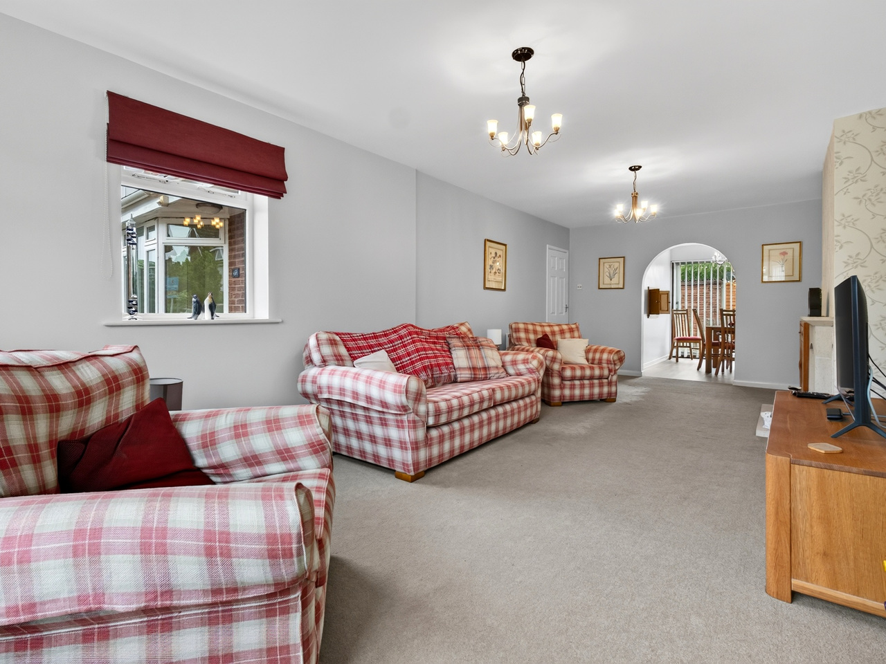 Living Room (3)