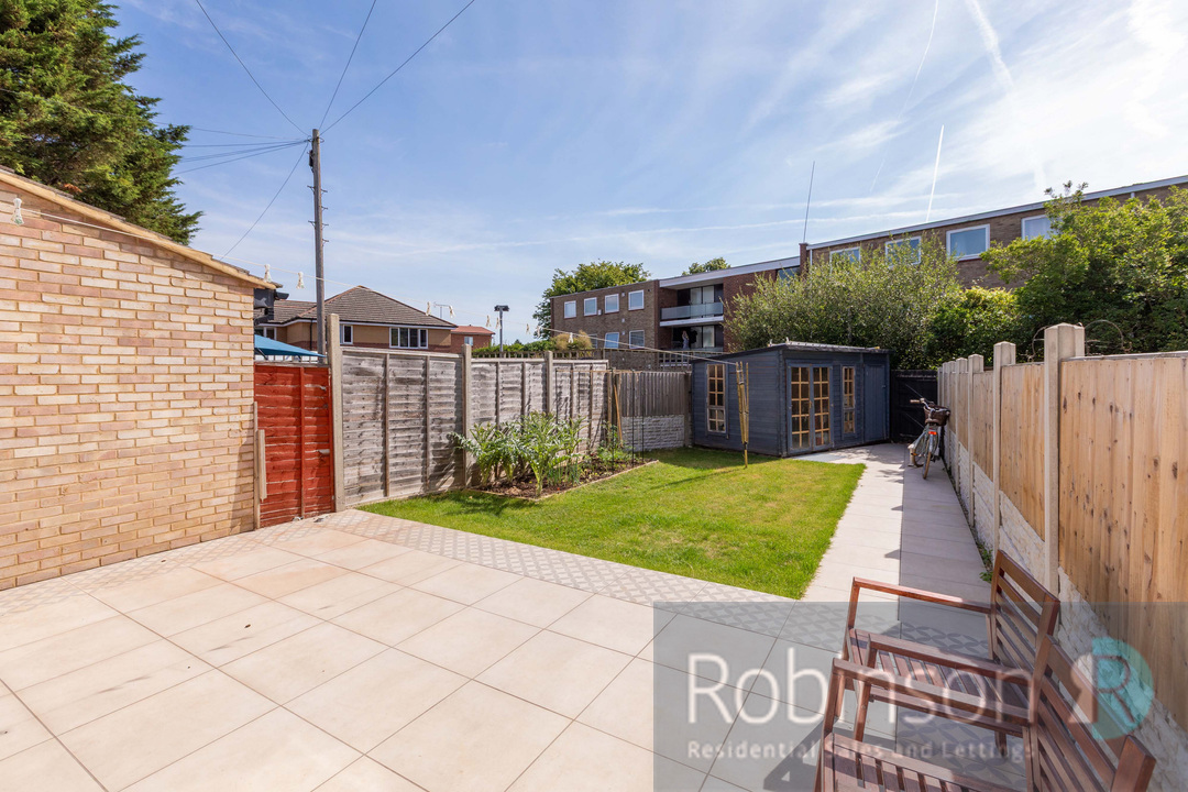 18 Sunderland Road-6