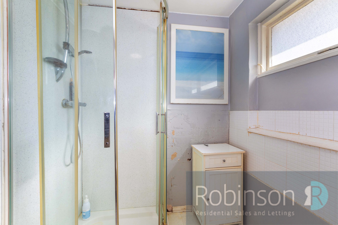 18 Sunderland Road-13