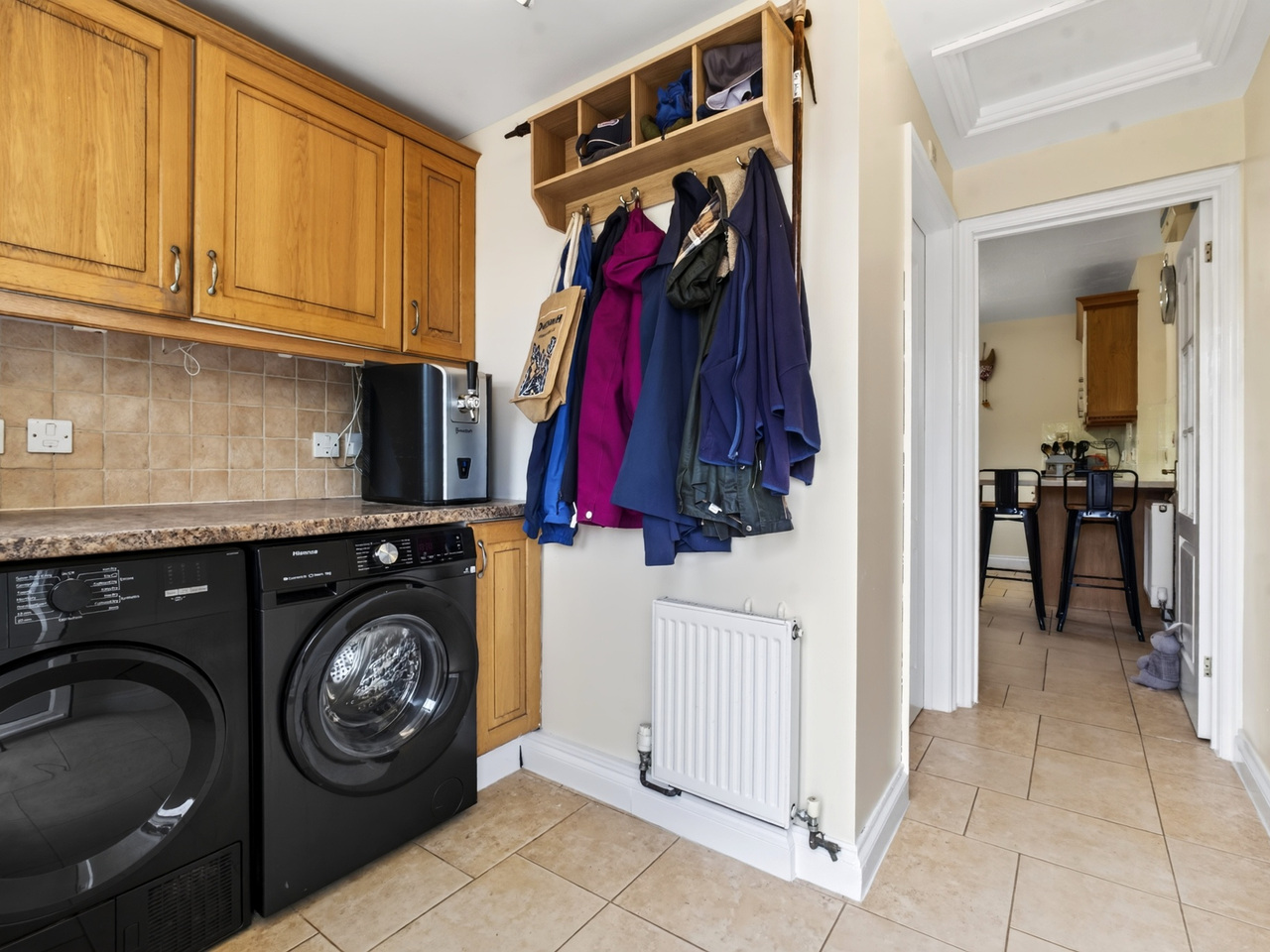 Utility and Cloaks WC (2)