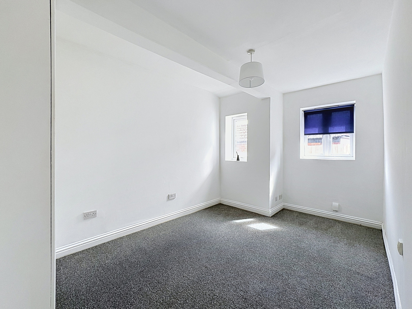 103-centre-drive-newmarket_00003