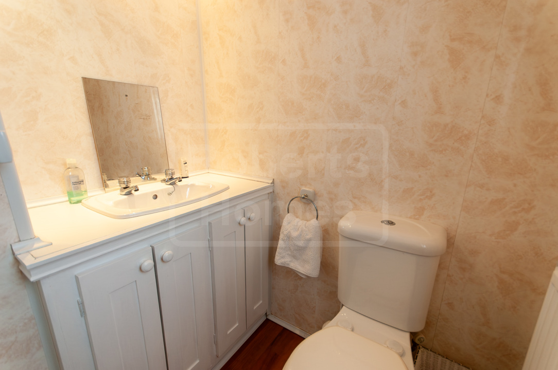 Ensuite