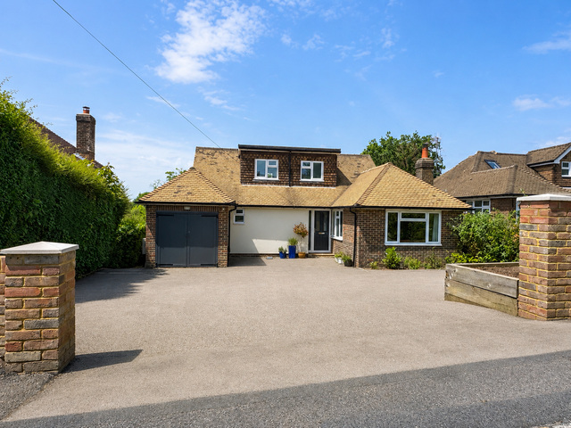Hailsham Road, Heathfield, East Sussex