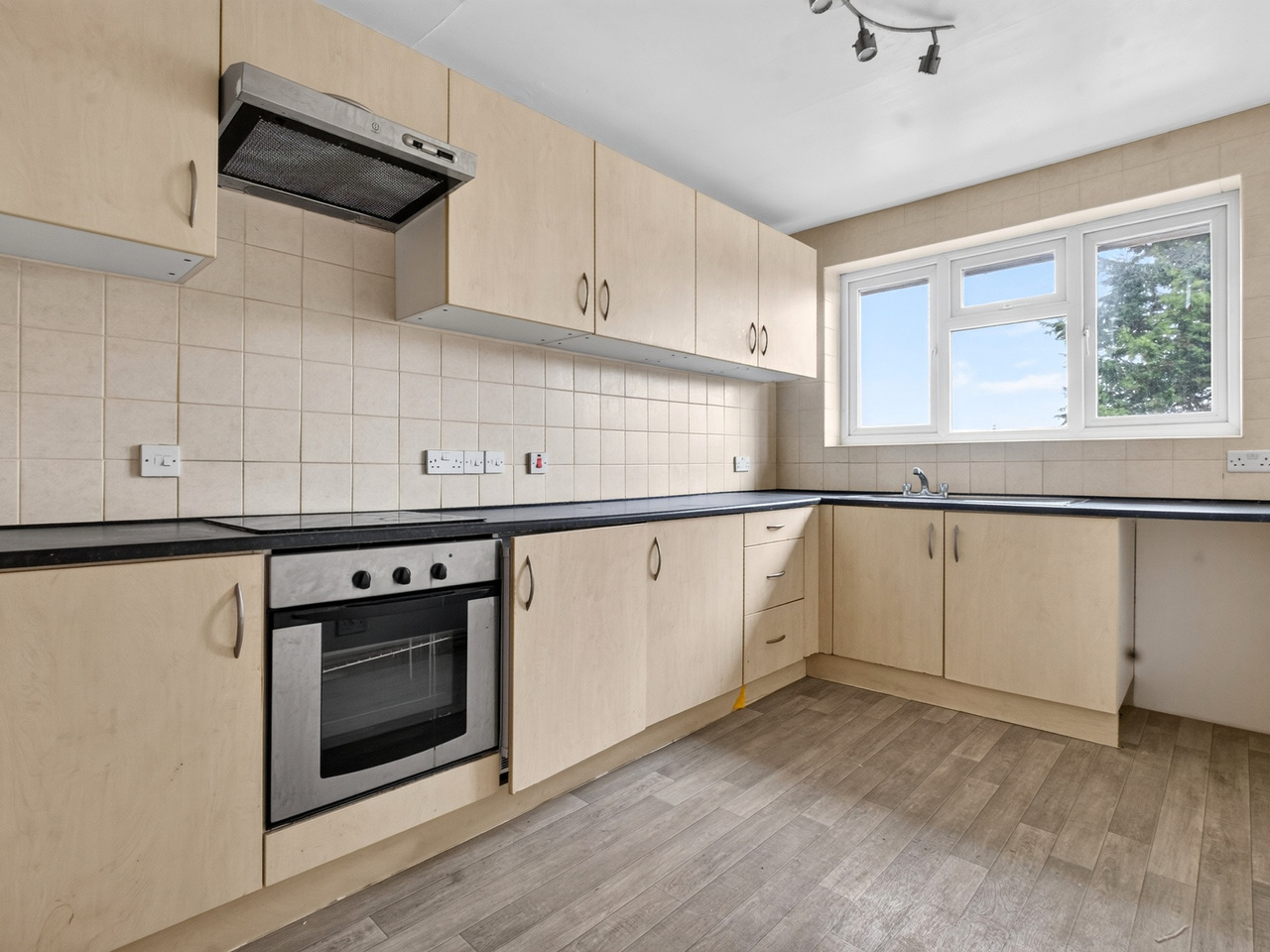 Kitchen 2
