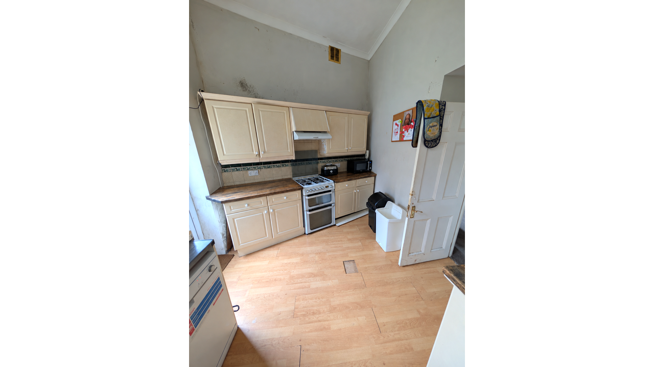 Kitchen 2