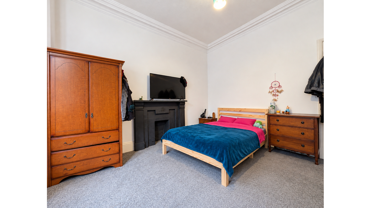 Room 4
