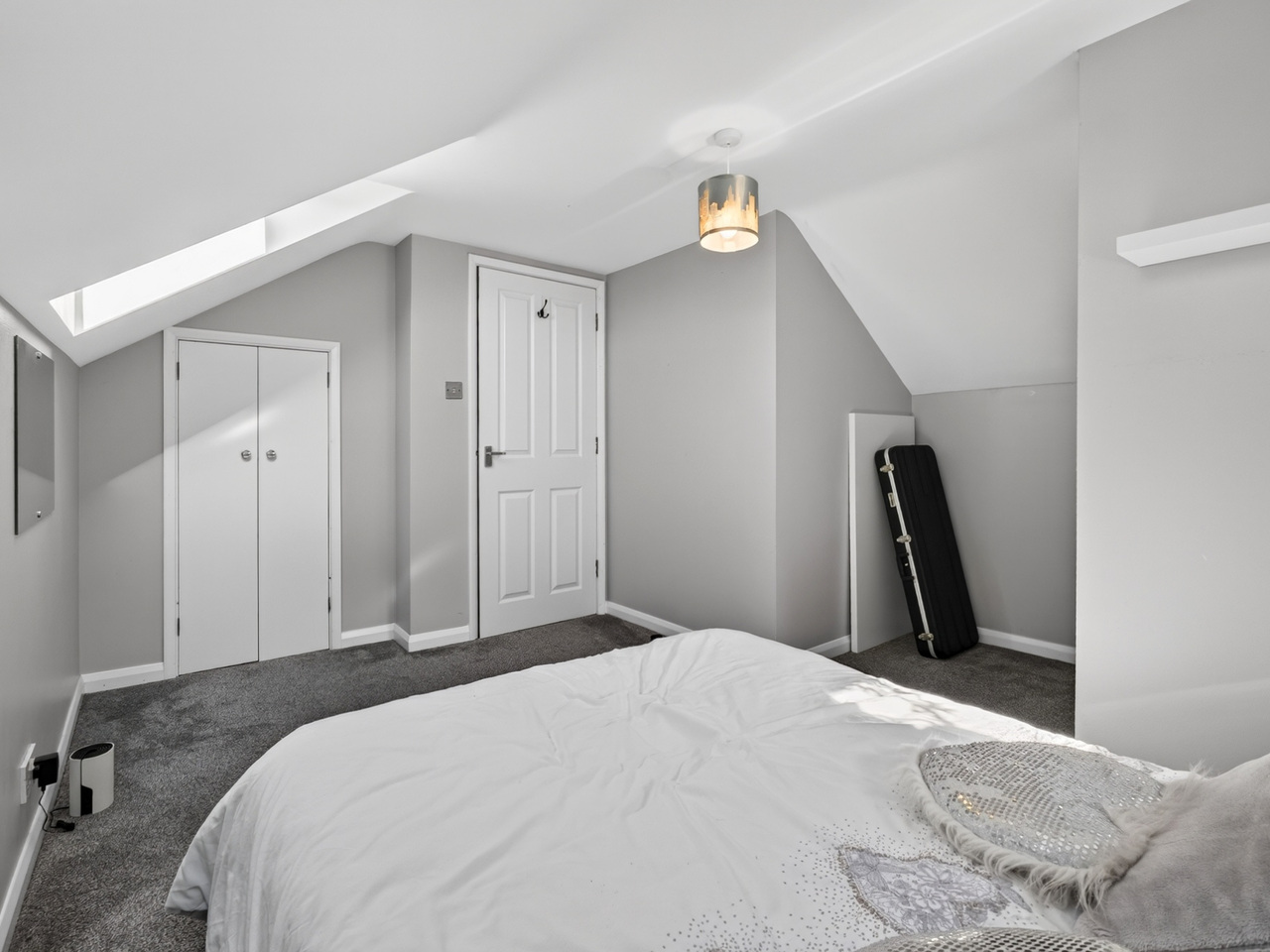 Attic Room (2)