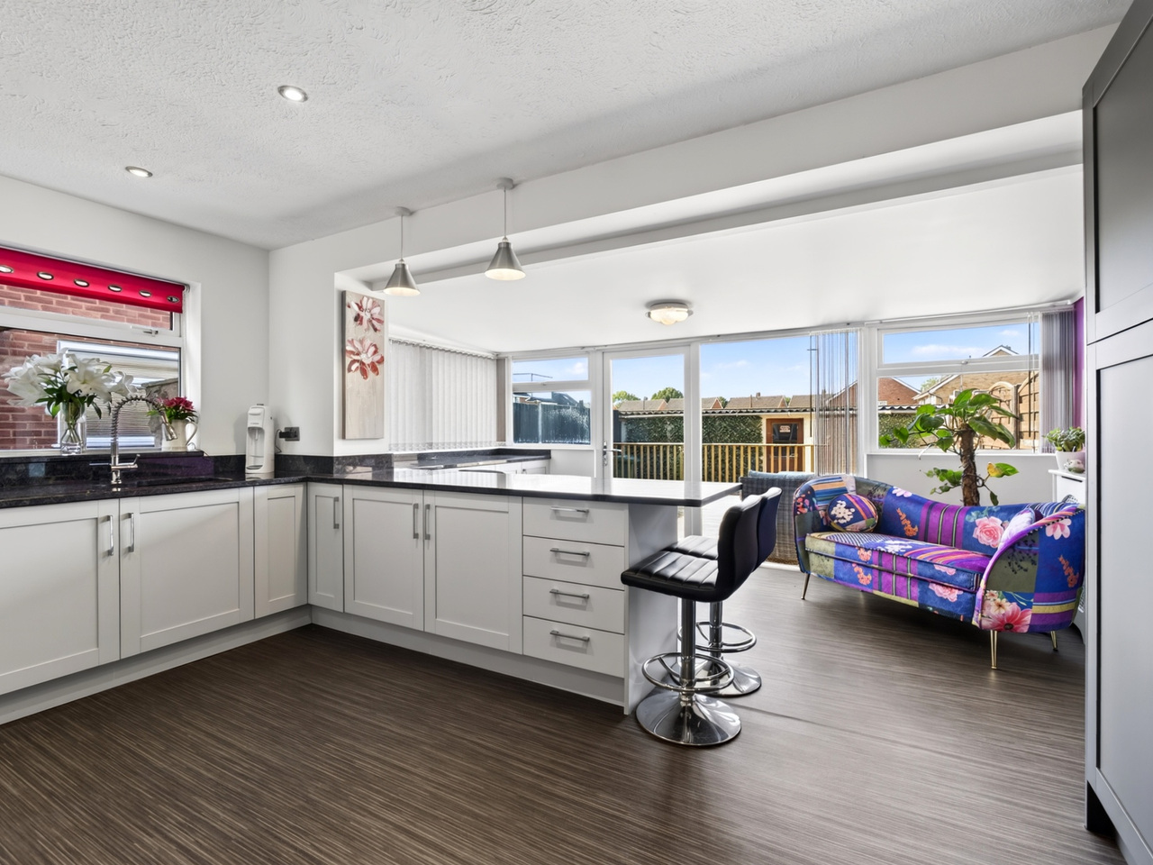 Kitchen Dining Room (2)