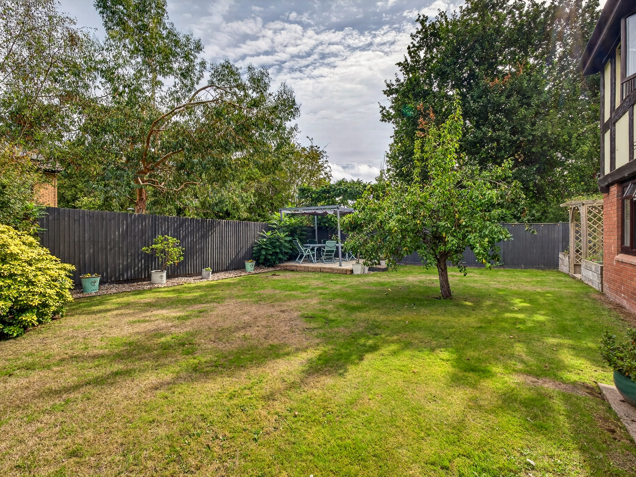 Garden (2)