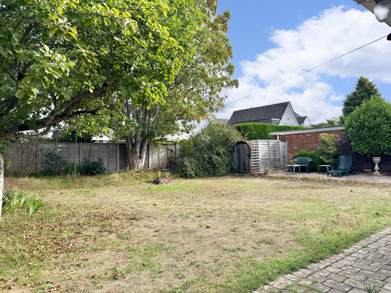 Oakhurst Lane, West Moors, Ferndown, Dorset, BH22
