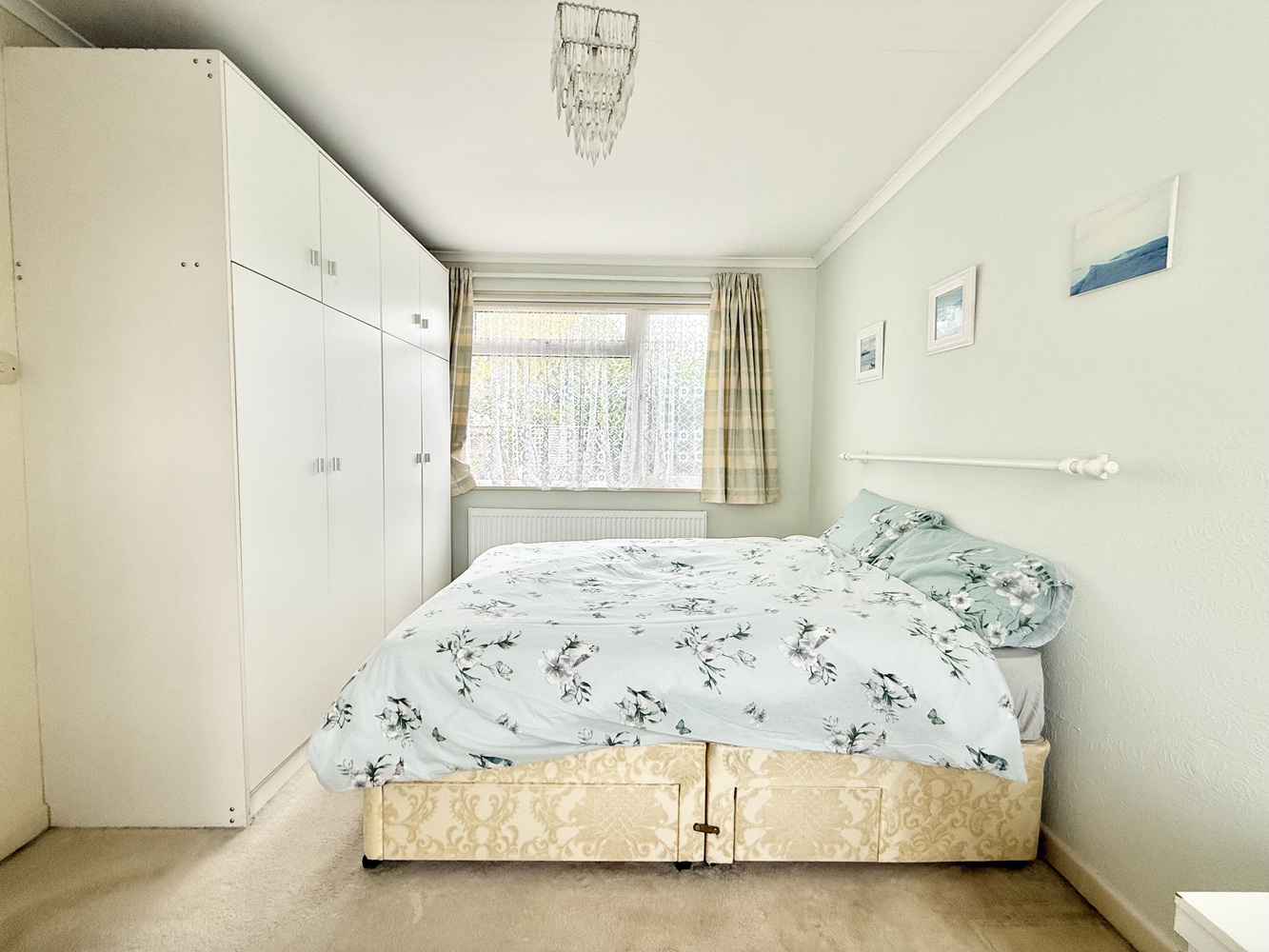 Oakhurst Lane, West Moors, Ferndown, Dorset, BH22