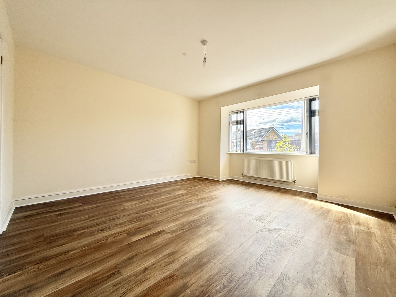 Elmhurst Road, West Moors, Ferndown, Dorset, BH22