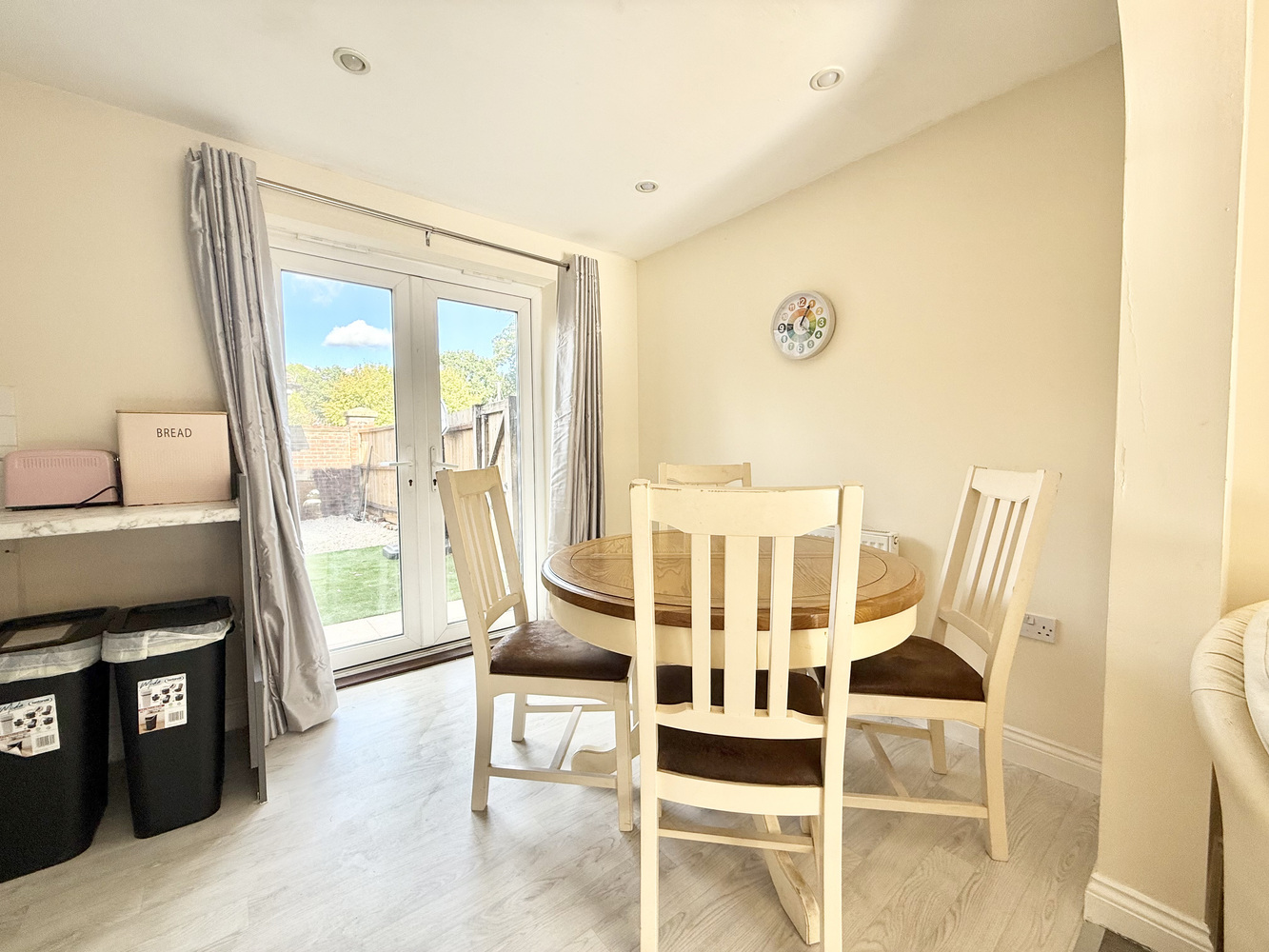 Cracklewood Close, West Moors, Ferndown, Dorset, BH22