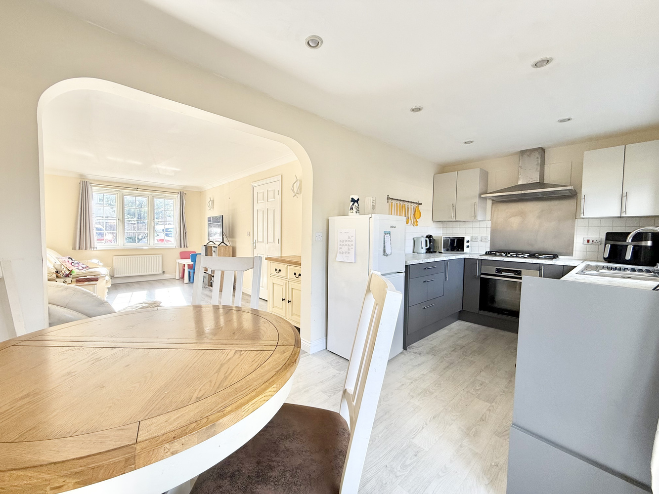 Cracklewood Close, West Moors, Ferndown, Dorset, BH22