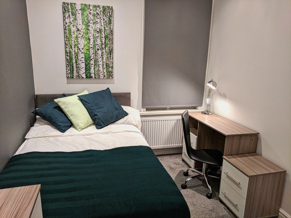 CR Room 6 2