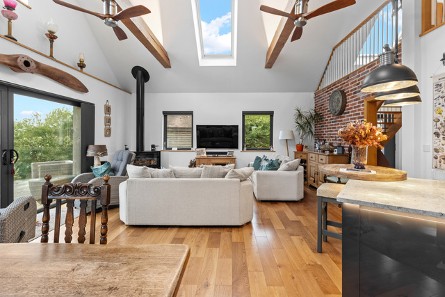 Lounge - Darach Barn