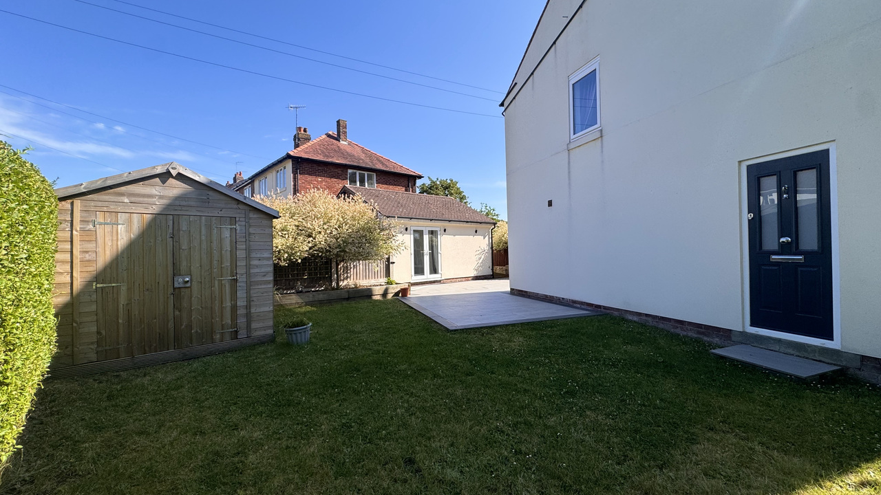 Front / side & rear garden