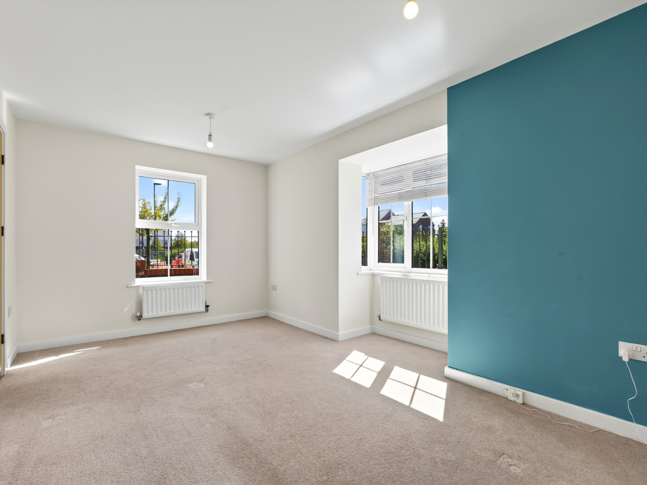Living Room (2)
