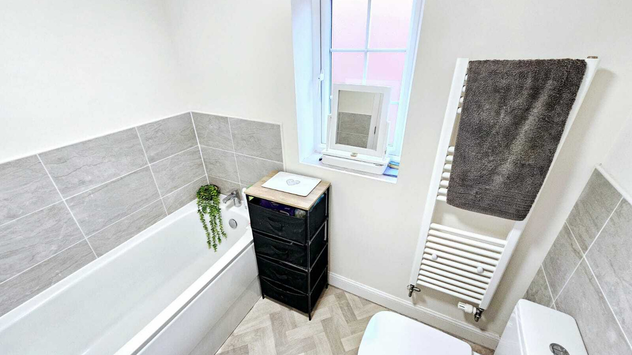 742aa207-7bef-4cd6-883e-6714904e3d5c