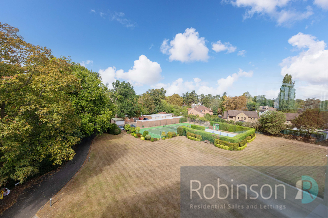 19 Woodhurst South-9