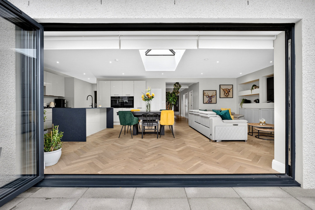 Living Dining Living